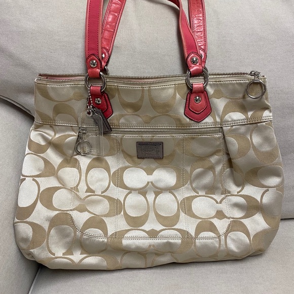 Coach Handbags - Khaki Coach Shoulder bag